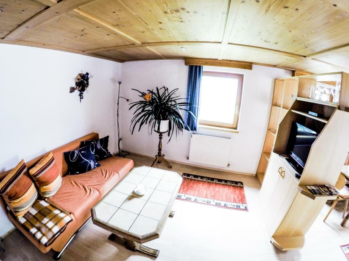 Ferienwohnung Haus Bergblick Prägraten Exterior foto
