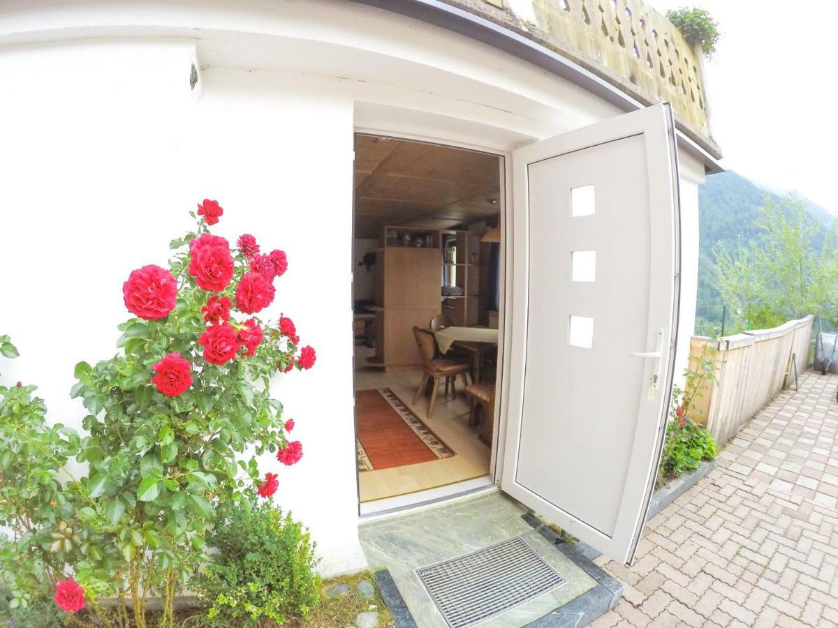 Ferienwohnung Haus Bergblick Prägraten Exterior foto