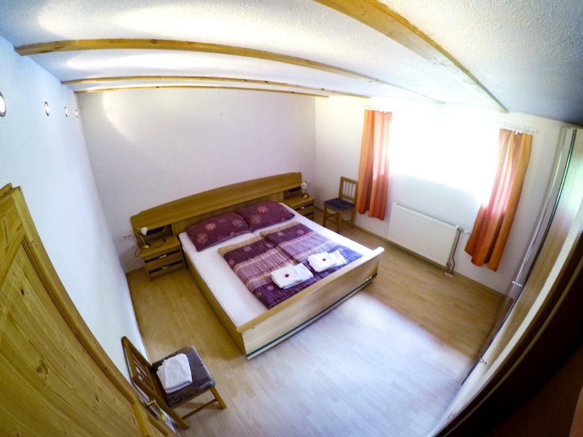 Ferienwohnung Haus Bergblick Prägraten Exterior foto
